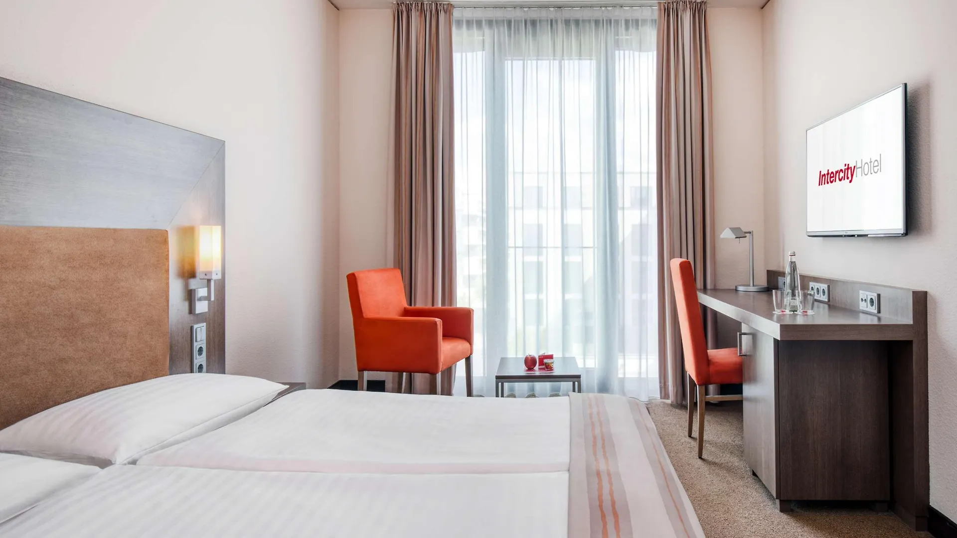 Intercityhotel Дрезден